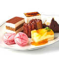 料理メニュー写真&nbsp;ドルチェミスト ～小さなデザート盛り合わせ～（3種）
