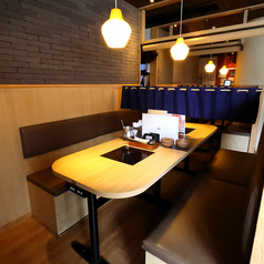 落ち着いた雰囲気の店内は、デートや女子会、おひとり様でのご利用にもオススメです。