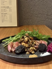 豚肩ロースト ナッツとプルーンとメープル醤油