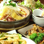 宴会コースは名物「赤から鍋」 2時間飲み放題付き4500円～とお得！ 