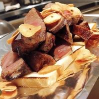 厳選した旬の食材を揃えてお待ちしております。