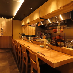 【カウンター席 1×6】カウンターのお席は6席完備しております。お一人でのご利用やデートにもおすすめです！