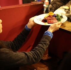 京橋肉料理AKAFUJIの特集写真