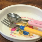 お子様用の取り皿・フォークご用意しております。