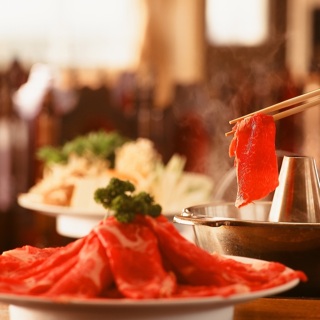 しゃぶしゃぶ＆すき焼きの食べ放題を驚きのお手頃価格で！味も値段も間違いなしのオススメコースです