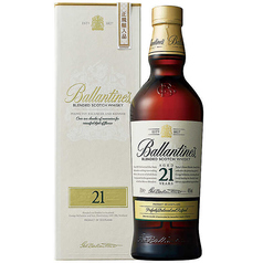 バランタイン21年ウイスキーボトル