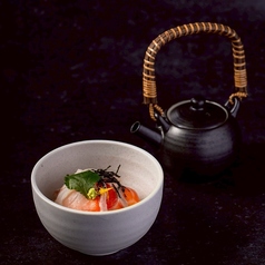 鯛と鮭の出汁茶漬け