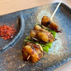 牛ホルモンのスタミナガーリック串
