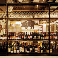 異国情緒満載のお洒落な店内で休日を過ごす♪