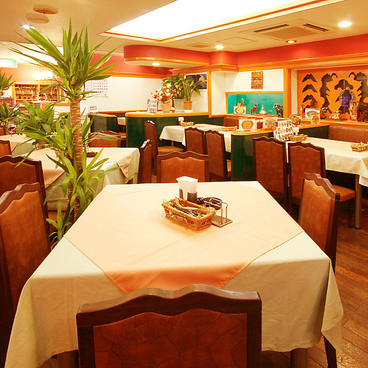 SURAJ スラジュ 岸里店の雰囲気1