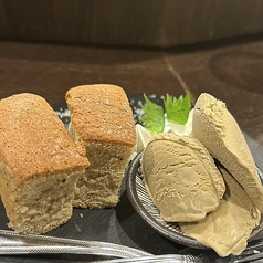 紅茶シフォンケーキのほうじ茶アイスぞえ
