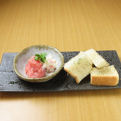 ズワイガニとネギトロのタルタル