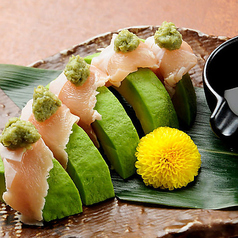 鶏とアボカドのわさび醤油