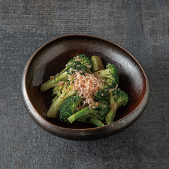 ブロッコリーの炭火焼き浸し