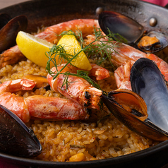 絶対に食べてほしい！ グラスダンスの名物パエリア