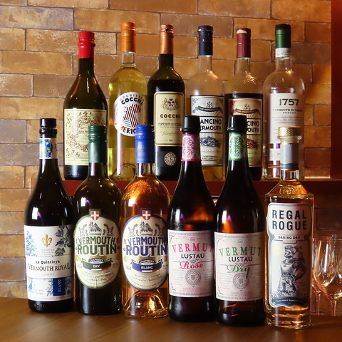 摘みたてハーブを贅沢に使用した一杯で心ほどけるくつろぎのバー！落ち着いた雰囲気◎