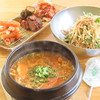 種類豊富な韓国料理をご堪能ください♪