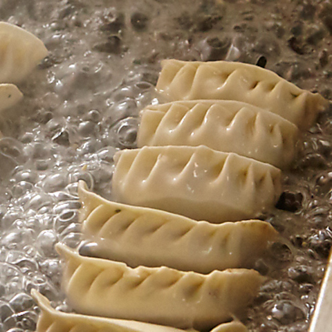 �L�q�T�� �������X