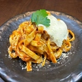料理メニュー写真&nbsp;チーズミートソースパスタ