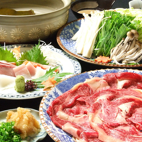 京料理をベースに、旬素材を使ったお料理の数々。ほっこり心地良い雰囲気も自慢です。