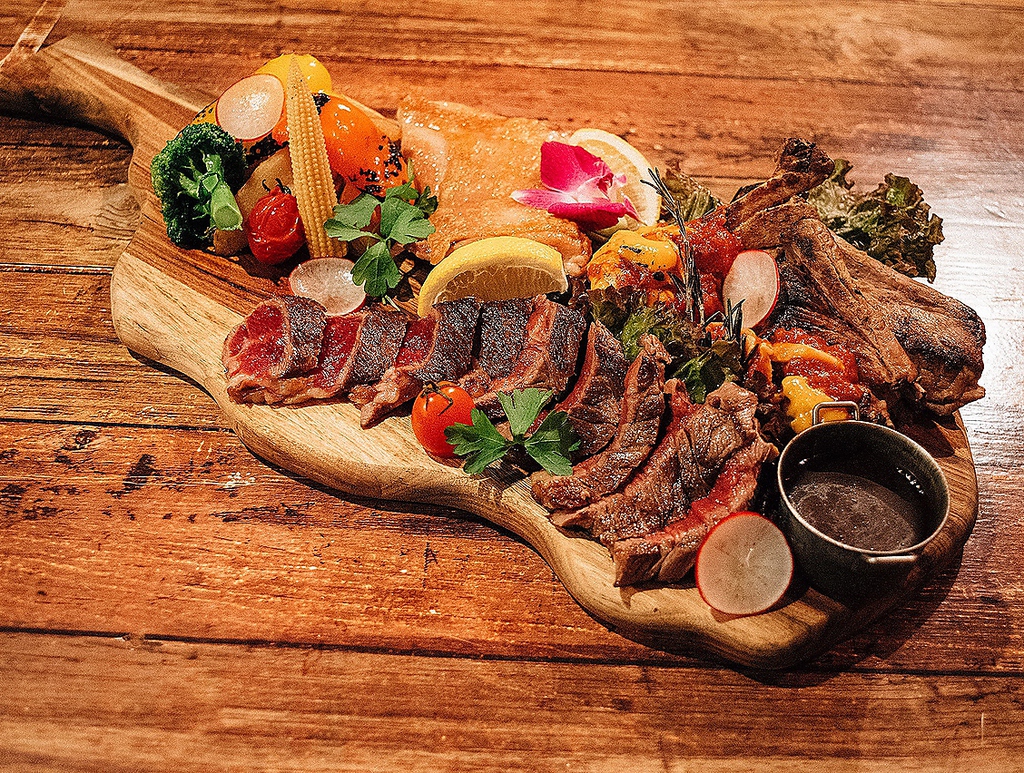 肉盛りプレート！