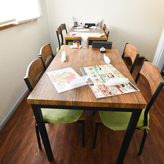 4名様までご利用いただけます。小規模の宴会などにも。