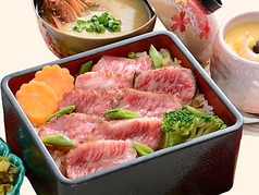 和牛ステーキ重