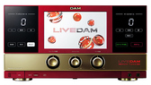 LIVE　DAM【RED　TUNE】ライブの臨場感「LIVEカラオケ」「まま音」、キッズファミリー向けのコンテンツが充実