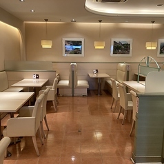 レストラン&カフェモア 順天堂練馬病院の雰囲気2