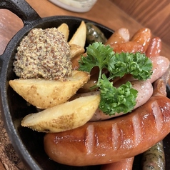 選抜！ソーセージの盛り合わせ