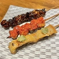 料理メニュー写真&nbsp;うな串3種盛り合わせ