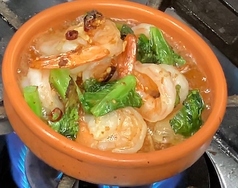エビと季節野菜のアヒージョ