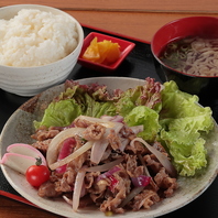 宴を彩る多彩な料理で特別な時間を丁寧に演出