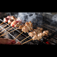 1本から注文可能。こだわりの焼き鳥