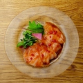 料理メニュー写真 トロ生サーモンのカルパッチョ