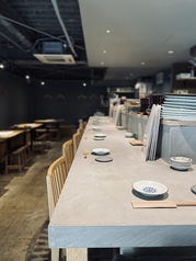 牡蠣と炉端焼き 食堂くくの雰囲気2