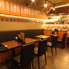 各種宴会にピッタリな温かみのある空間でごゆっくりお過ごしいただけます！