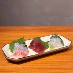 全国から仕入れた旬の食材を活かした創作料理の魅力