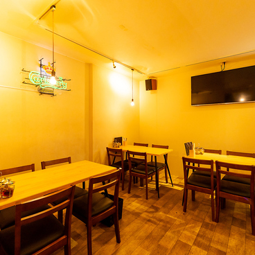 タスカルアジア食堂 神戸元町店の雰囲気1
