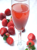 《つぶつぶ苺＆シャンパン》可愛いフルーツのシャンパンは女子ウケ抜群◎合コンや女子会に人気です♪