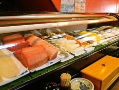 オリジナル寿司がうまい 居心地のいいカウンター