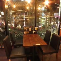 【総席数：25席】カウンター席、立ち飲みあり。夜景が見えるお席あり◎