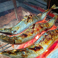 旬の魚貝を豪快に炭火で