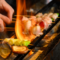 自慢の串焼きは店内で丁寧に豪快に焼き上げます！