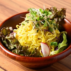 ラーメンサラダ