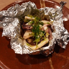 イカの肝醤油アルミ焼き