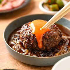 焼肉 安萬 三井アウトレットパーク岡崎店の特集写真