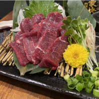 産地直送馬刺しの新鮮さが生む、極上の味わい
