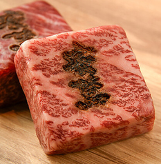 焼肉 安萬 三井アウトレットパーク岡崎店の特集写真