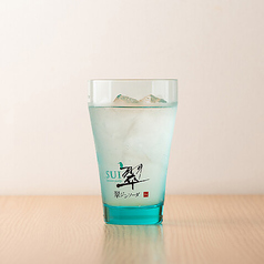 翠ジンソーダ